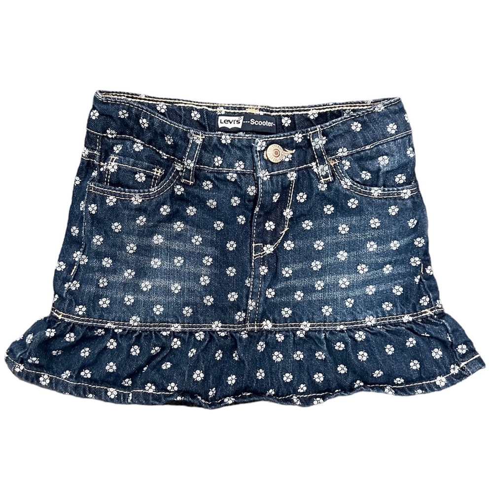 Levi’s floral scooter skirt